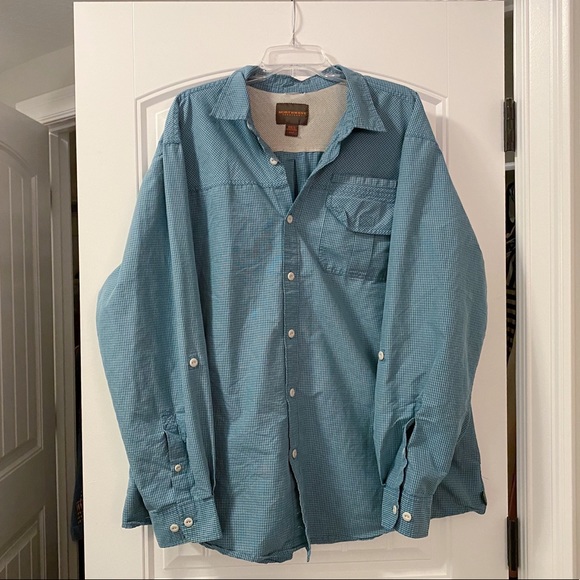 ✨NORTHWEST GREEN PLAID BUTTON UP✨ - Picture 6 of 7